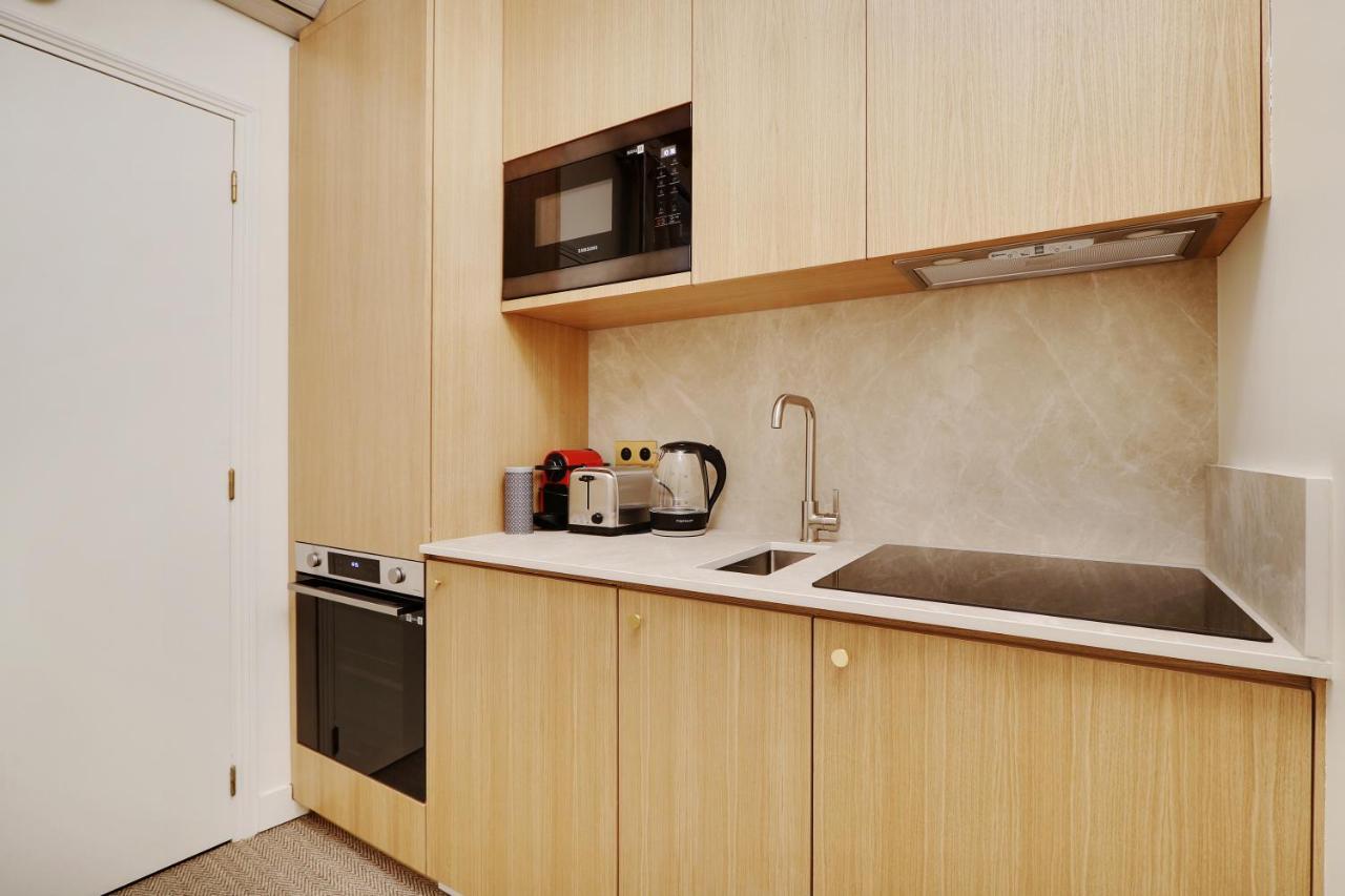 Pick A Flat'S Apartments In Louvre - Rue Saint Honore Paris Exterior photo