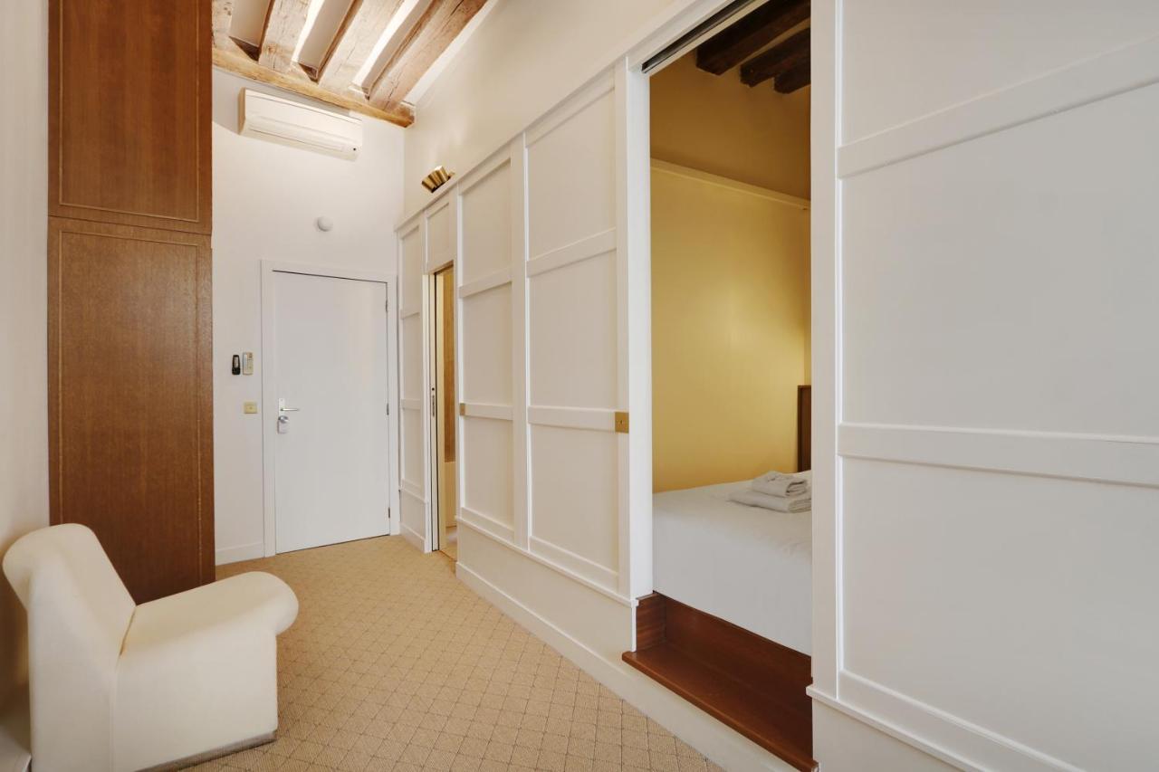 Pick A Flat'S Apartments In Louvre - Rue Saint Honore Paris Exterior photo